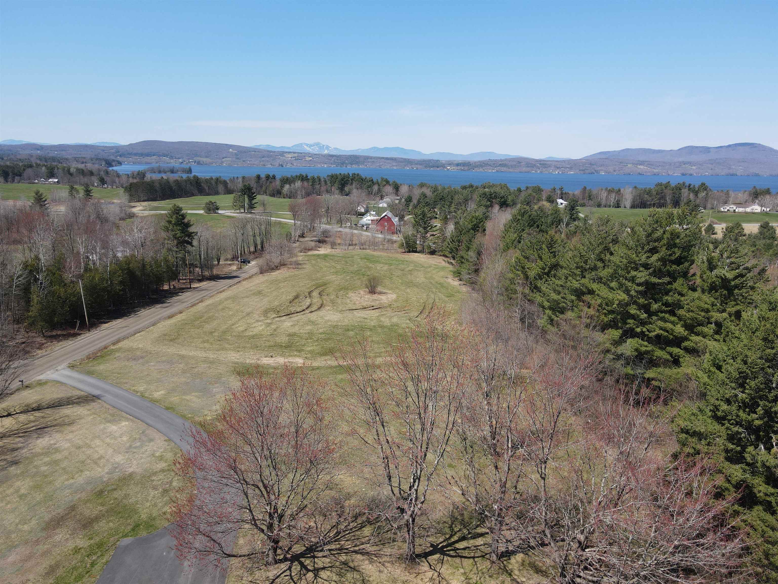 175 Woods Farm Road Derby, VT 05855 - Photo 14 of 37 Gallery Image 14