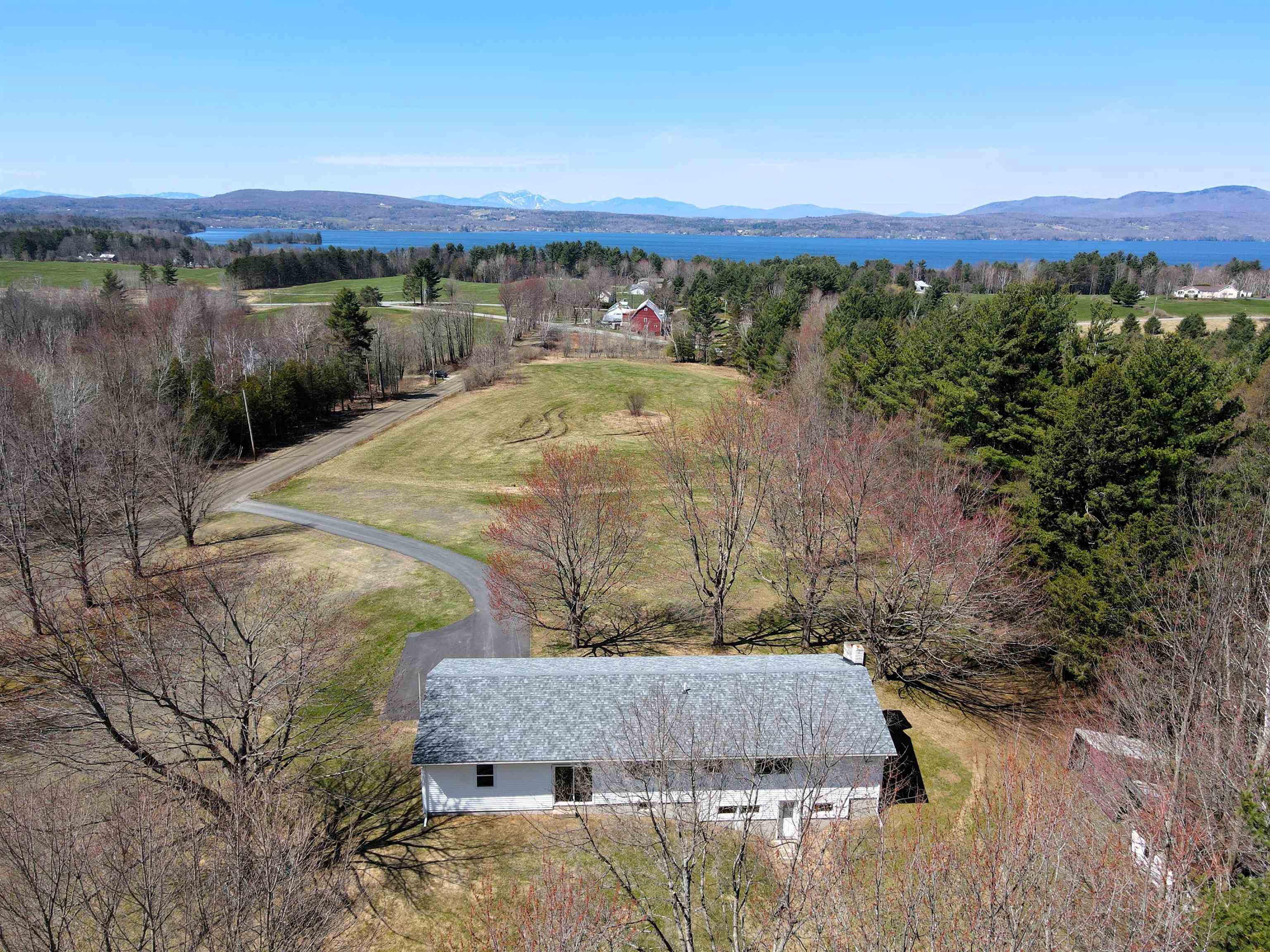 175 Woods Farm Road Derby, VT 05855 - Photo 31 of 37 Gallery Image 31