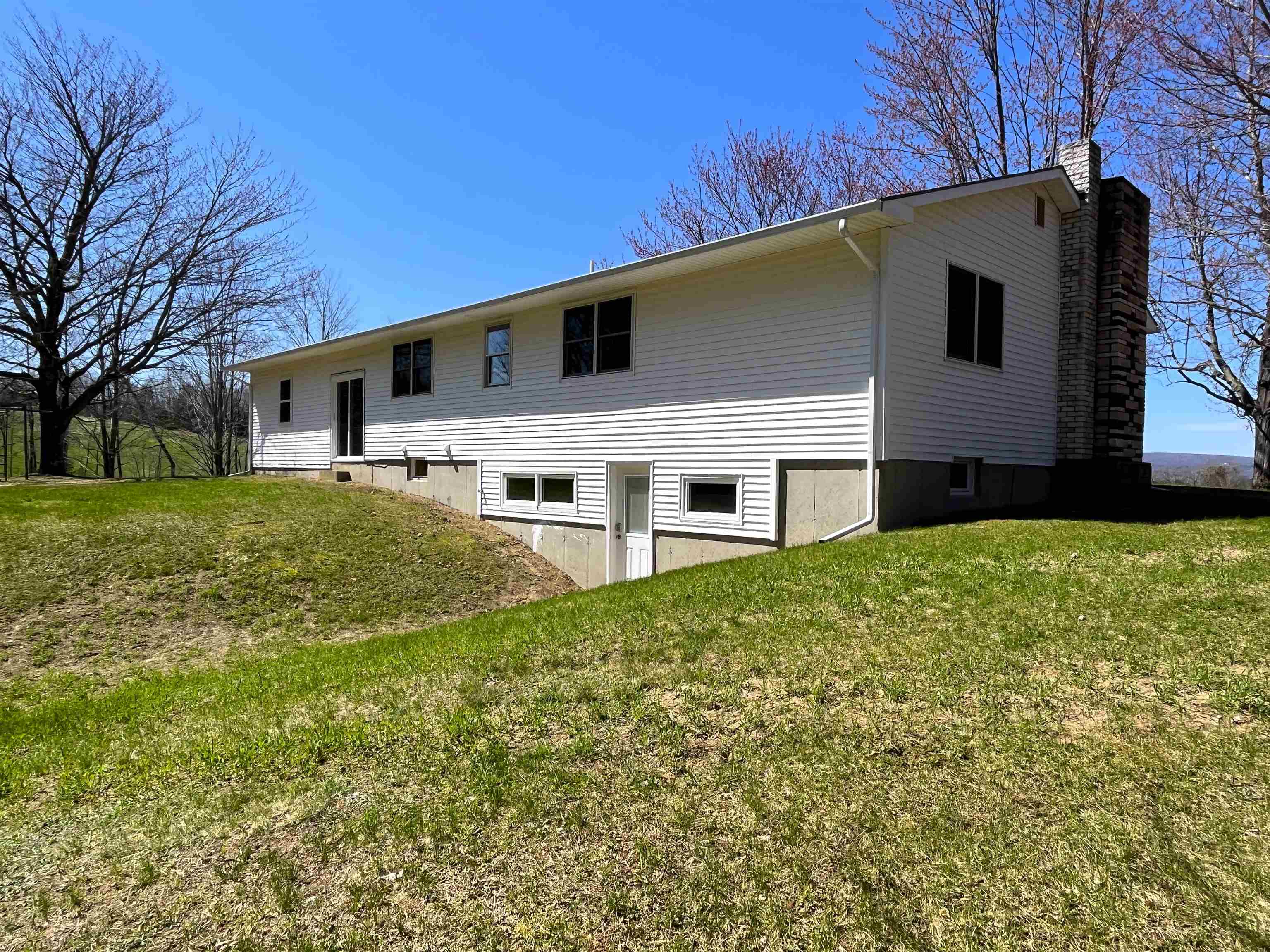 175 Woods Farm Road Derby, VT 05855 - Photo 34 of 37 Gallery Image 34