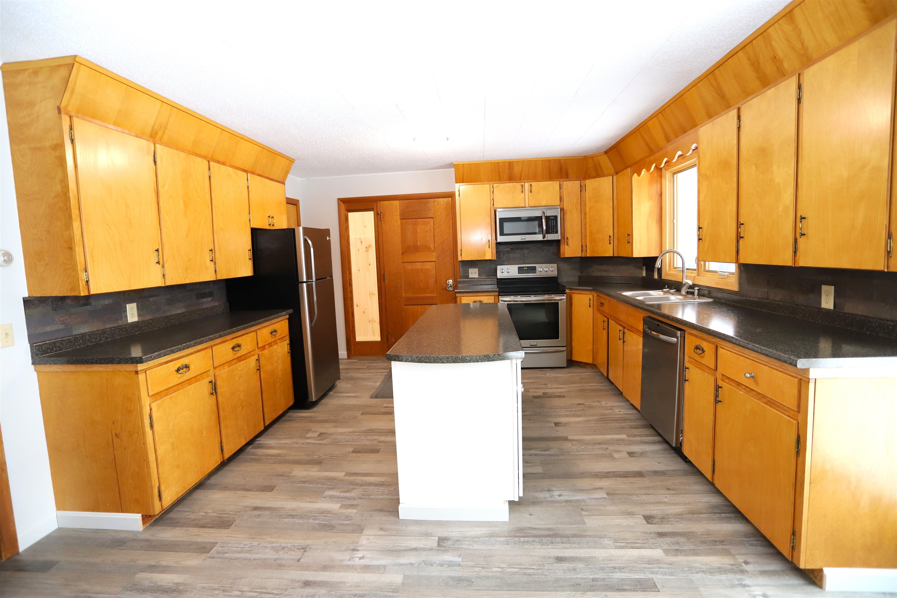 175 Woods Farm Road Derby, VT 05855 - Photo 7 of 37 Gallery Image 7