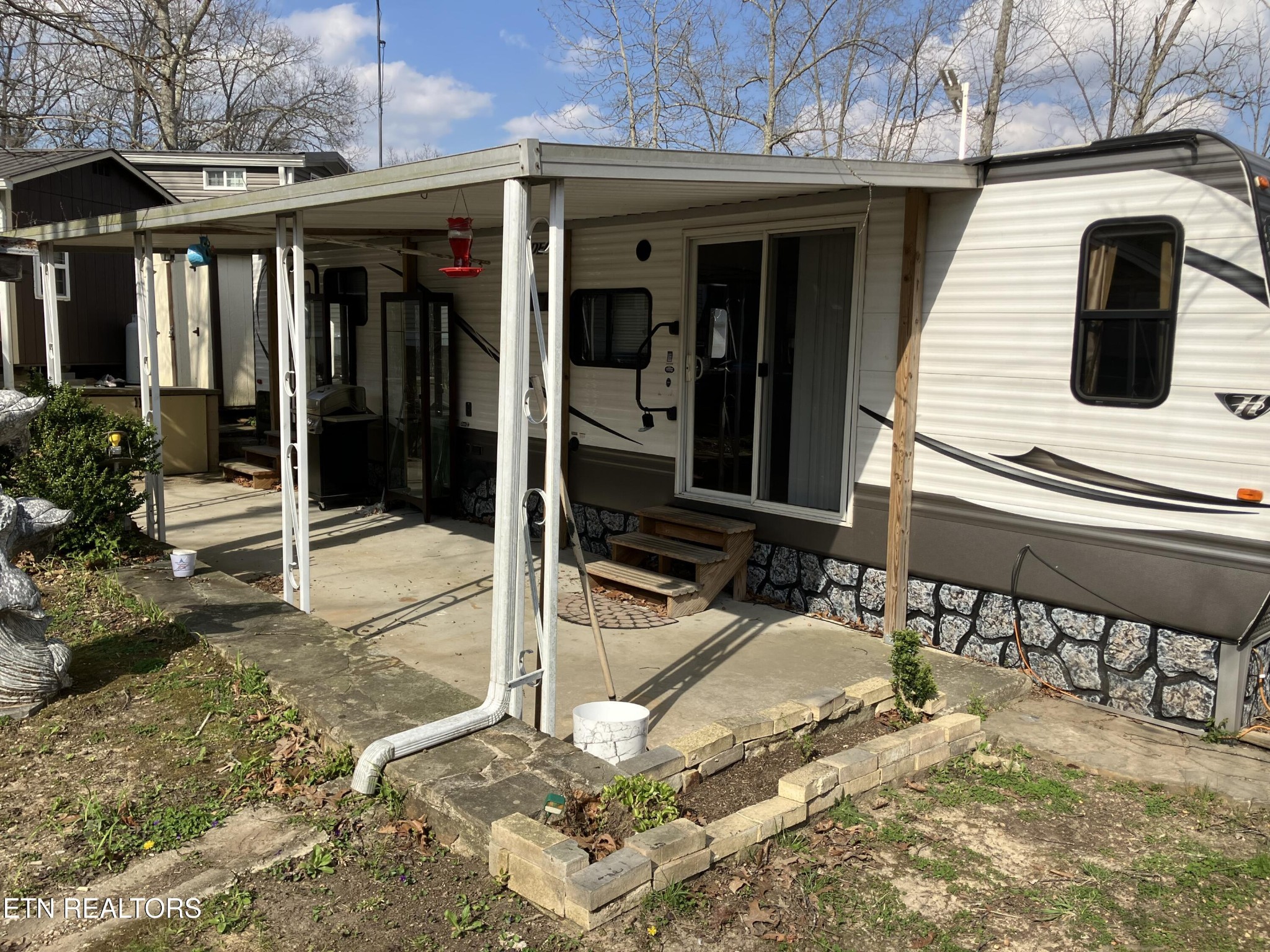 37 Beach Road Crossville, TN 38572 - Photo 2 of 16 Gallery Image 2