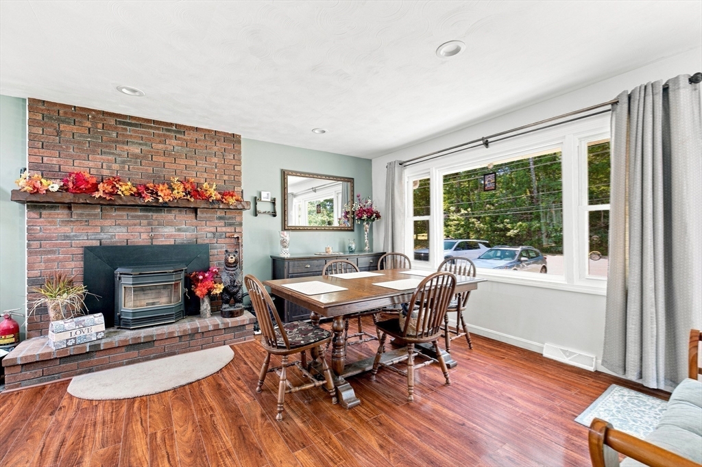 298 Neck Road Rochester, MA 02770 - Photo 14 of 35 Gallery Image 14