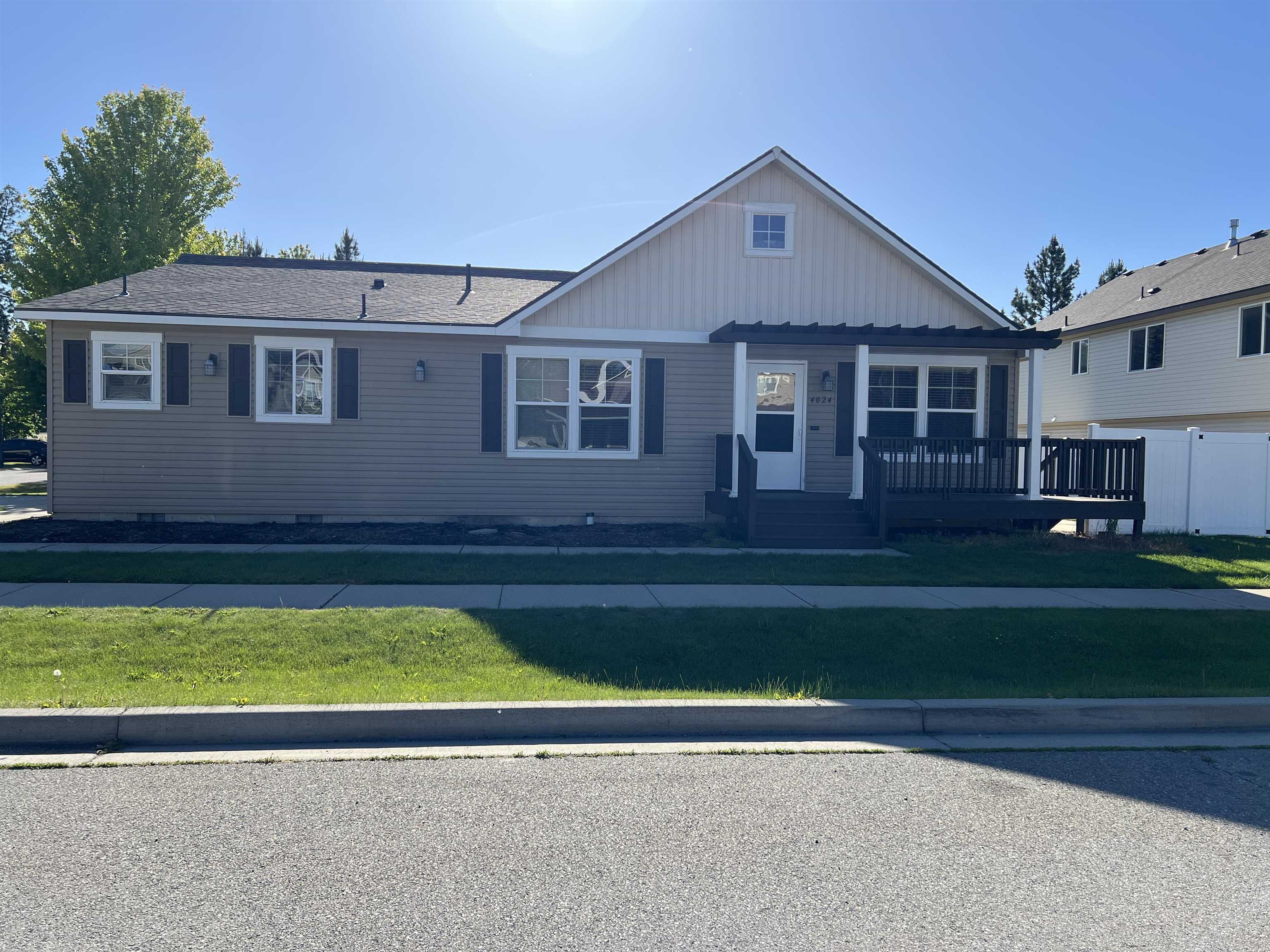 4024 South Bates Road Spokane Valley, WA 99206 - Photo 1 of 15 Gallery Image 1