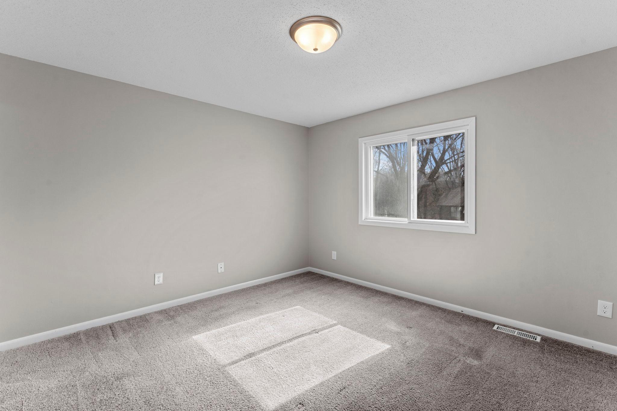 14510 Wellington Road Minnetonka, MN 55391 - Photo 16 of 70