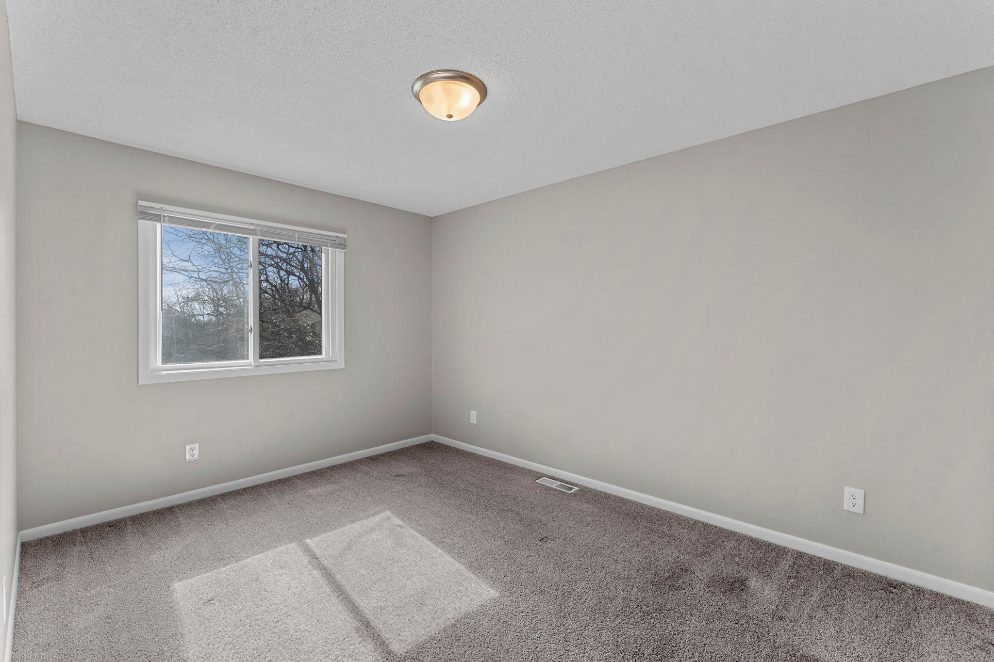 14510 Wellington Road Minnetonka, MN 55391 - Photo 20 of 70