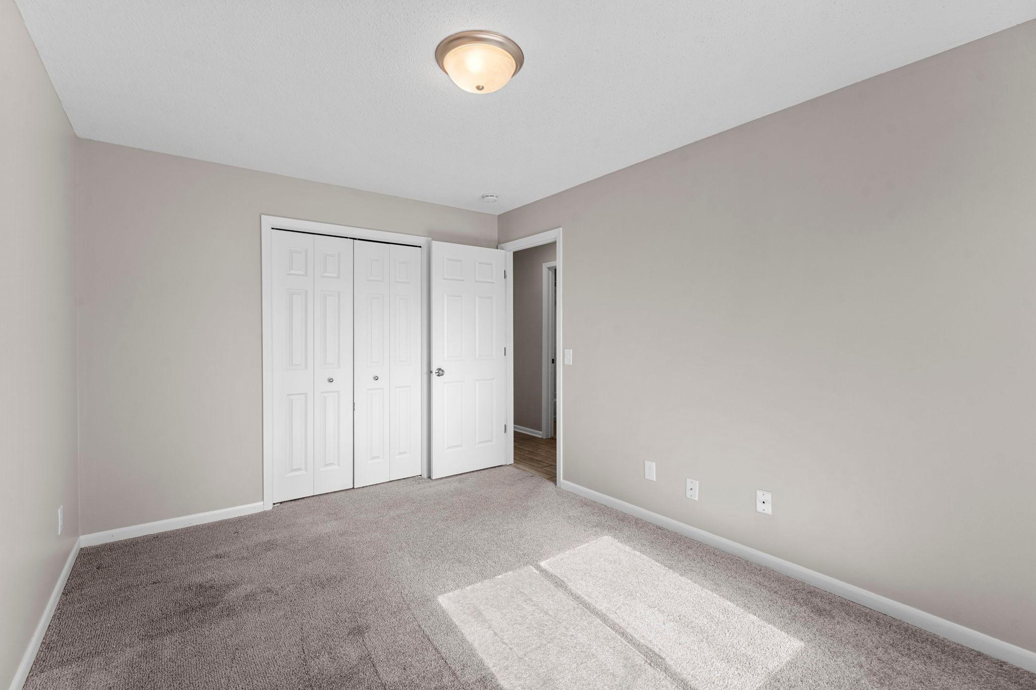 14510 Wellington Road Minnetonka, MN 55391 - Photo 21 of 70