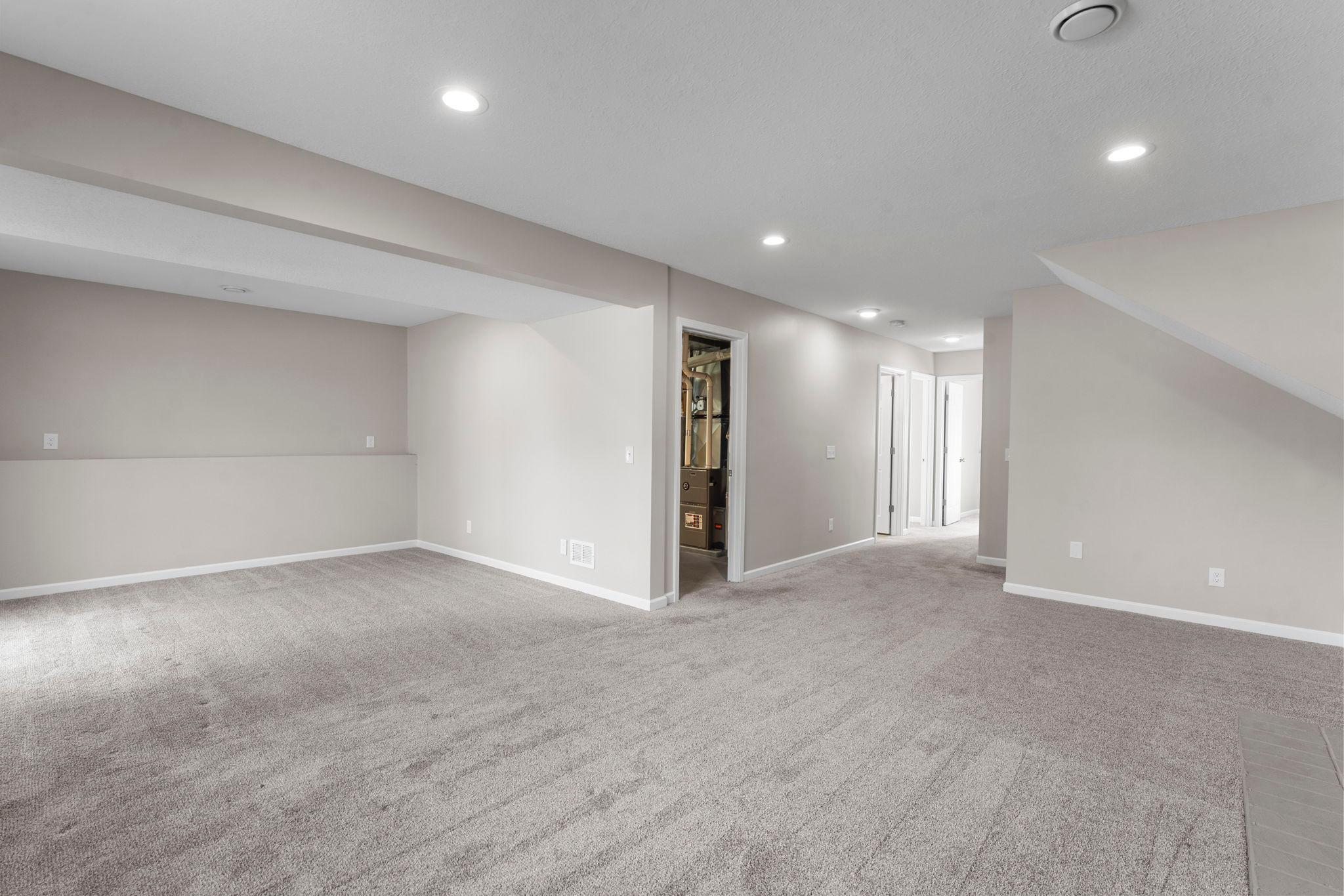 14510 Wellington Road Minnetonka, MN 55391 - Photo 27 of 70