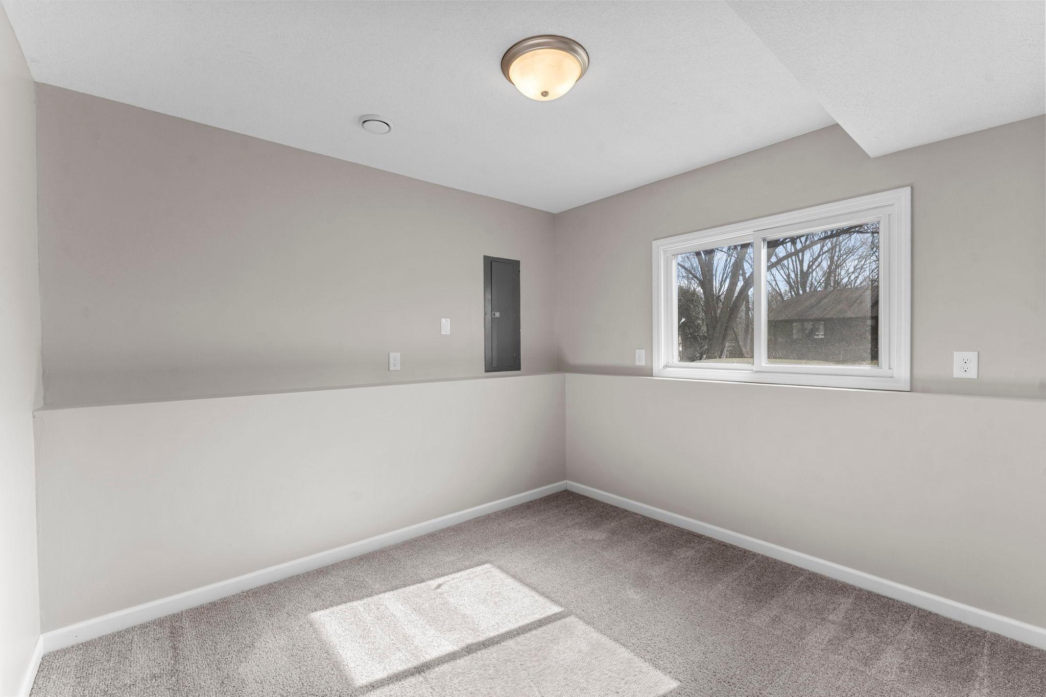 14510 Wellington Road Minnetonka, MN 55391 - Photo 31 of 70