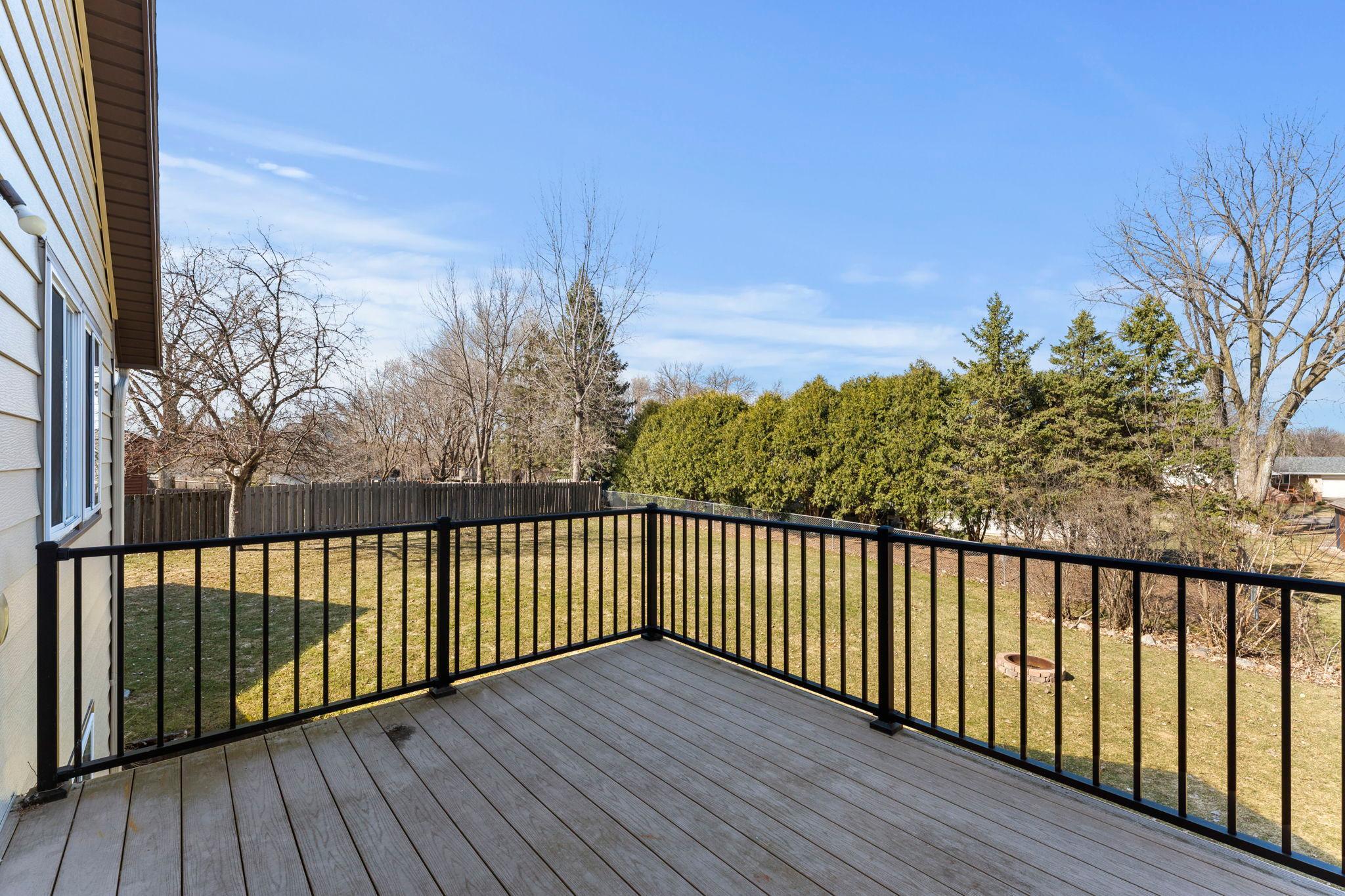 14510 Wellington Road Minnetonka, MN 55391 - Photo 41 of 70