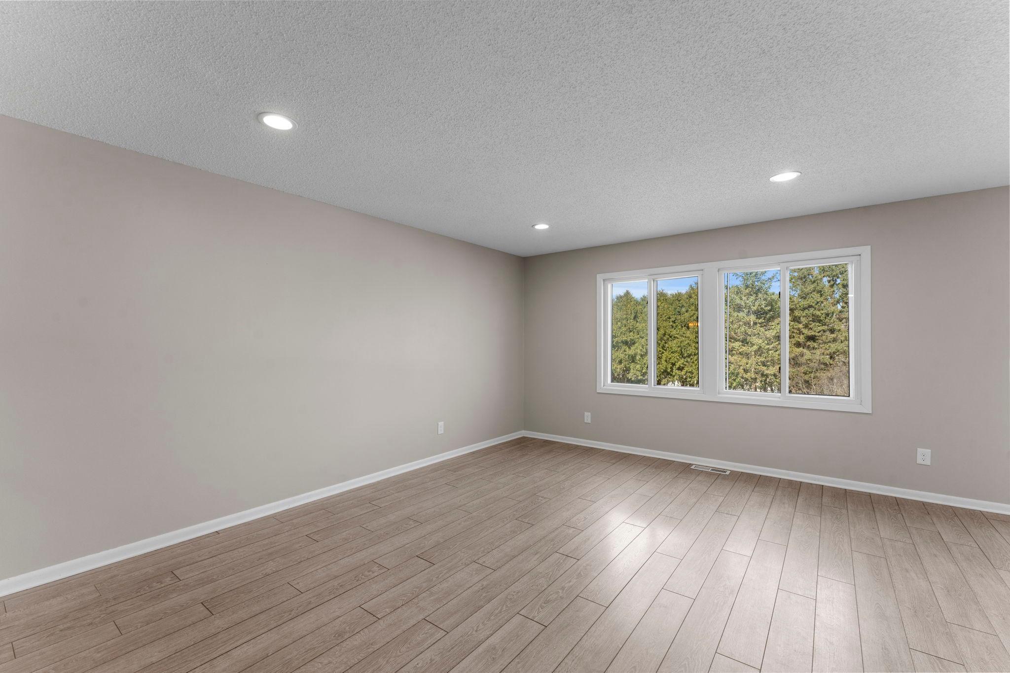 14510 Wellington Road Minnetonka, MN 55391 - Photo 5 of 70