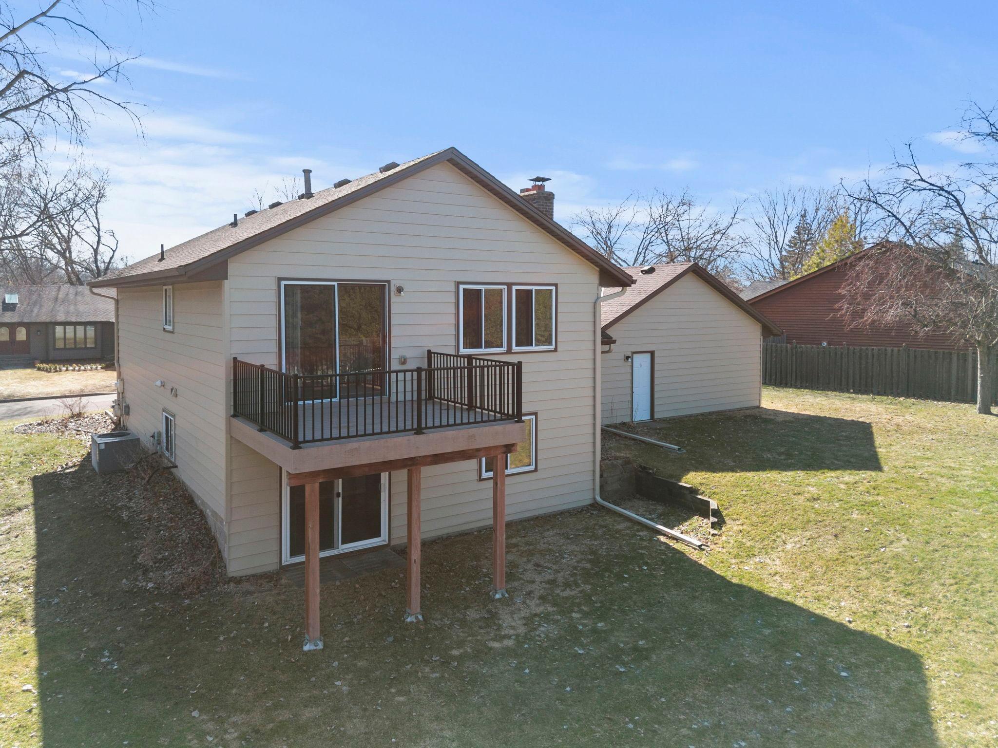 14510 Wellington Road Minnetonka, MN 55391 - Photo 52 of 70