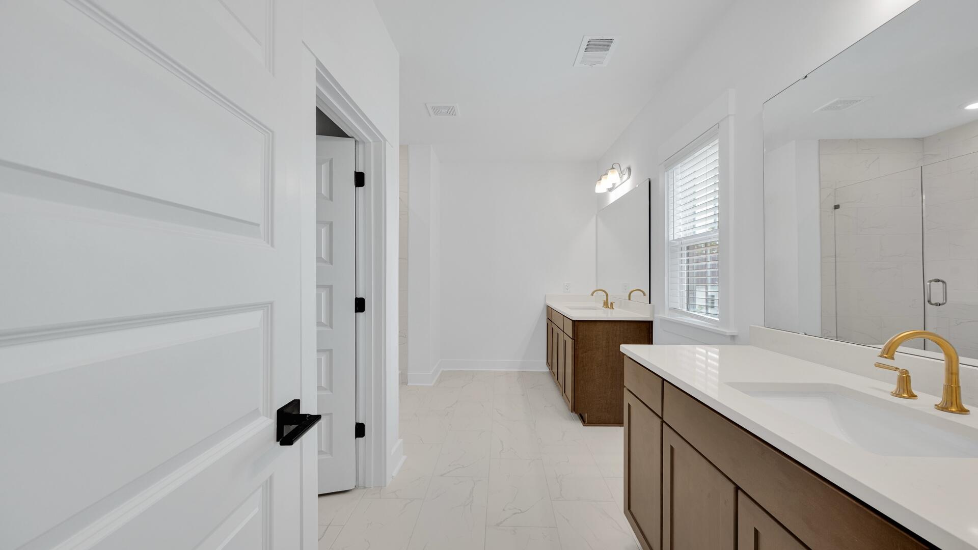 Owner's Bath