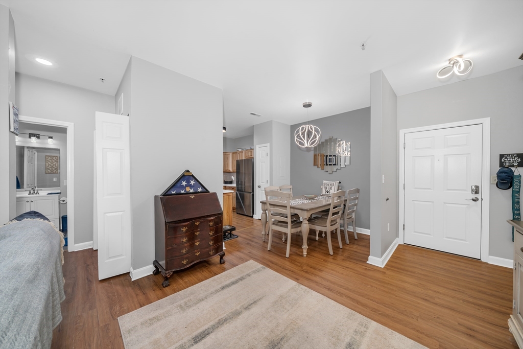23 Hampshire Road, Unit 112 Methuen, MA 01844 - Photo 2 of 26 Gallery Image 2