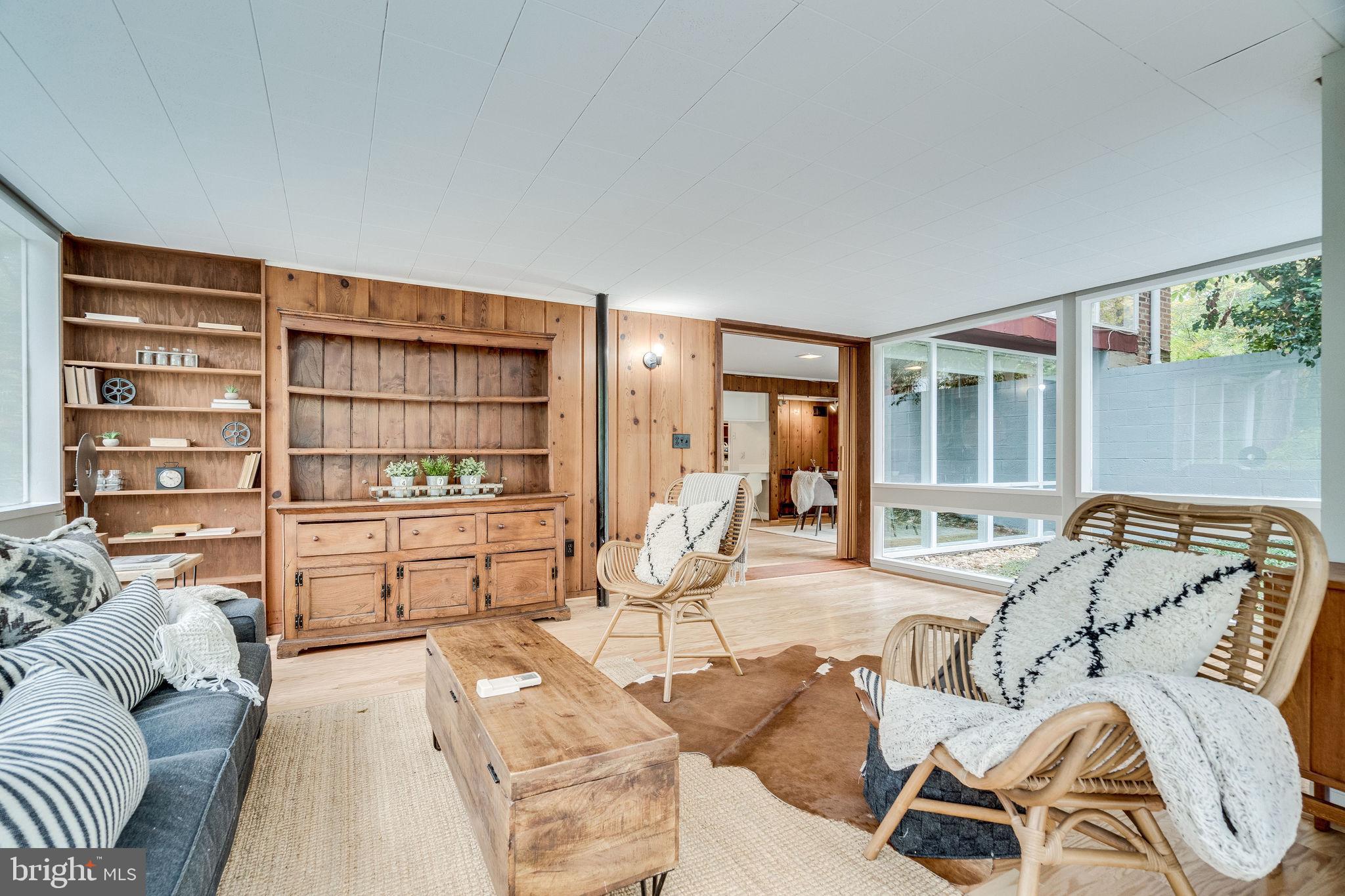 1907 Marthas Road Alexandria, VA 22307 - Photo 23 of 35 Built-in shelving