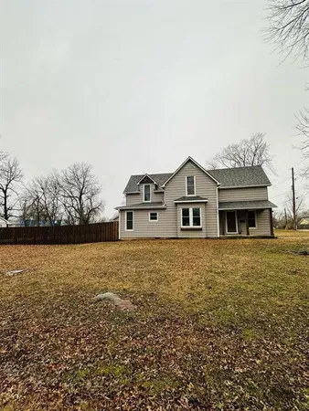 $180,000 | 310 East Park Street, Yates Center, KS 66783