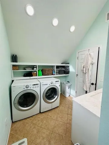 $184,000 | 310 East Park Street, Yates Center, KS 66783