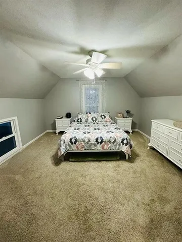 $184,000 | 310 East Park Street, Yates Center, KS 66783