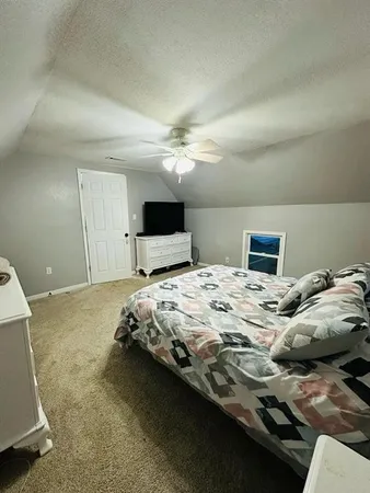 $180,000 | 310 East Park Street, Yates Center, KS 66783