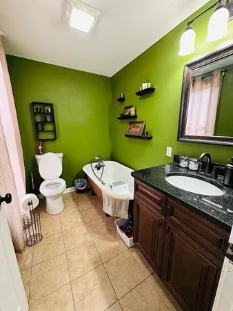 $180,000 | 310 East Park Street, Yates Center, KS 66783