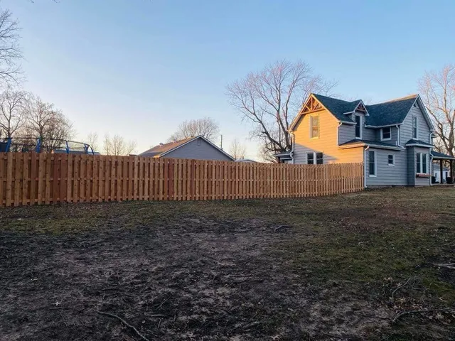 $184,000 | 310 East Park Street, Yates Center, KS 66783