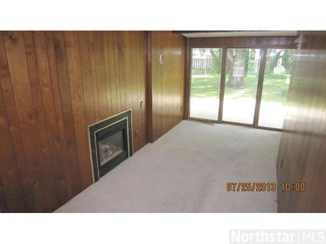 406 19th Street Southwest Austin, MN 55912 - Photo 11 of 13 Gallery Image 11