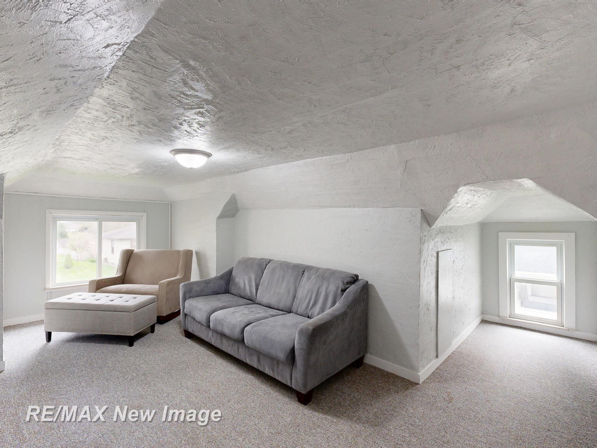 175 Fourth Street Freeland, MI 48623 - Photo 28 of 32 50174008-ab9df8fa-e6c9-479a-8934-4ac1ffab7ee7.JPG
