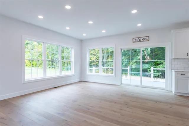 $925,000 | 77 White Rock Hill Road, Bow, NH 03304