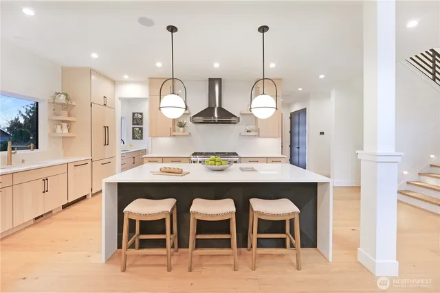 $3,247,500 | 12226 Northeast 70th Street, Kirkland, WA 98033