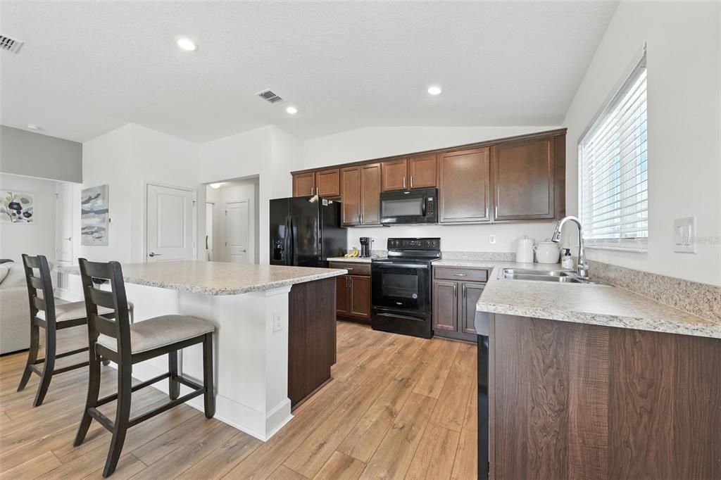 2316 Crossandra Street Mascotte, FL 34753 - Photo 5 of 25