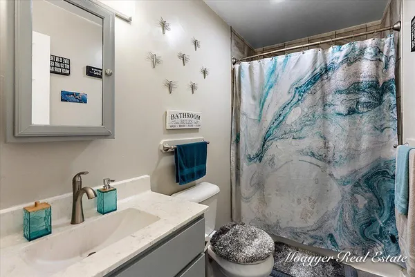 $299,900 | 875 Martin Luther King Junior Street Southeast, Grand Rapids, MI 49507