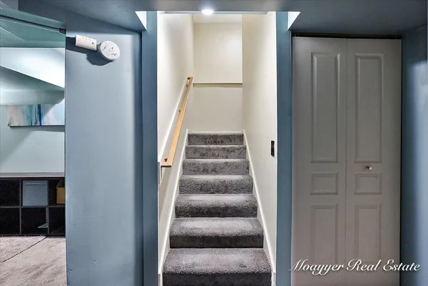 $299,900 | 875 Martin Luther King Junior Street Southeast, Grand Rapids, MI 49507