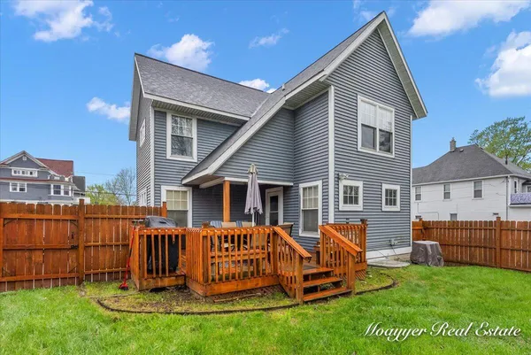 $299,900 | 875 Martin Luther King Junior Street Southeast, Grand Rapids, MI 49507