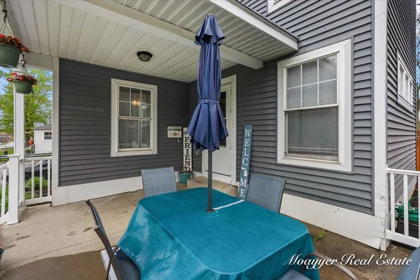 $299,900 | 875 Martin Luther King Junior Street Southeast, Grand Rapids, MI 49507