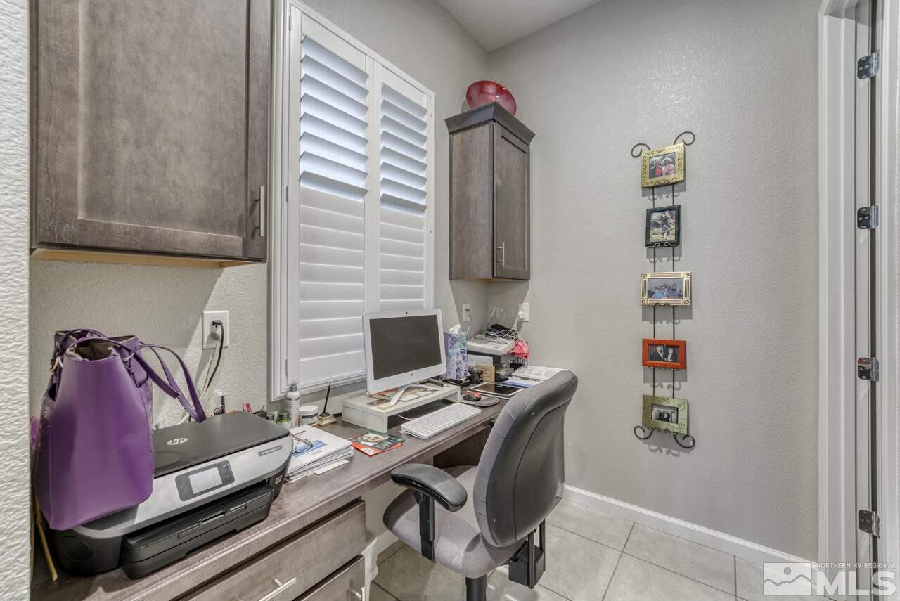 9470 Baldacci Road Reno, NV 89521 - Photo 28 of 35 a view of a workspace with furniture