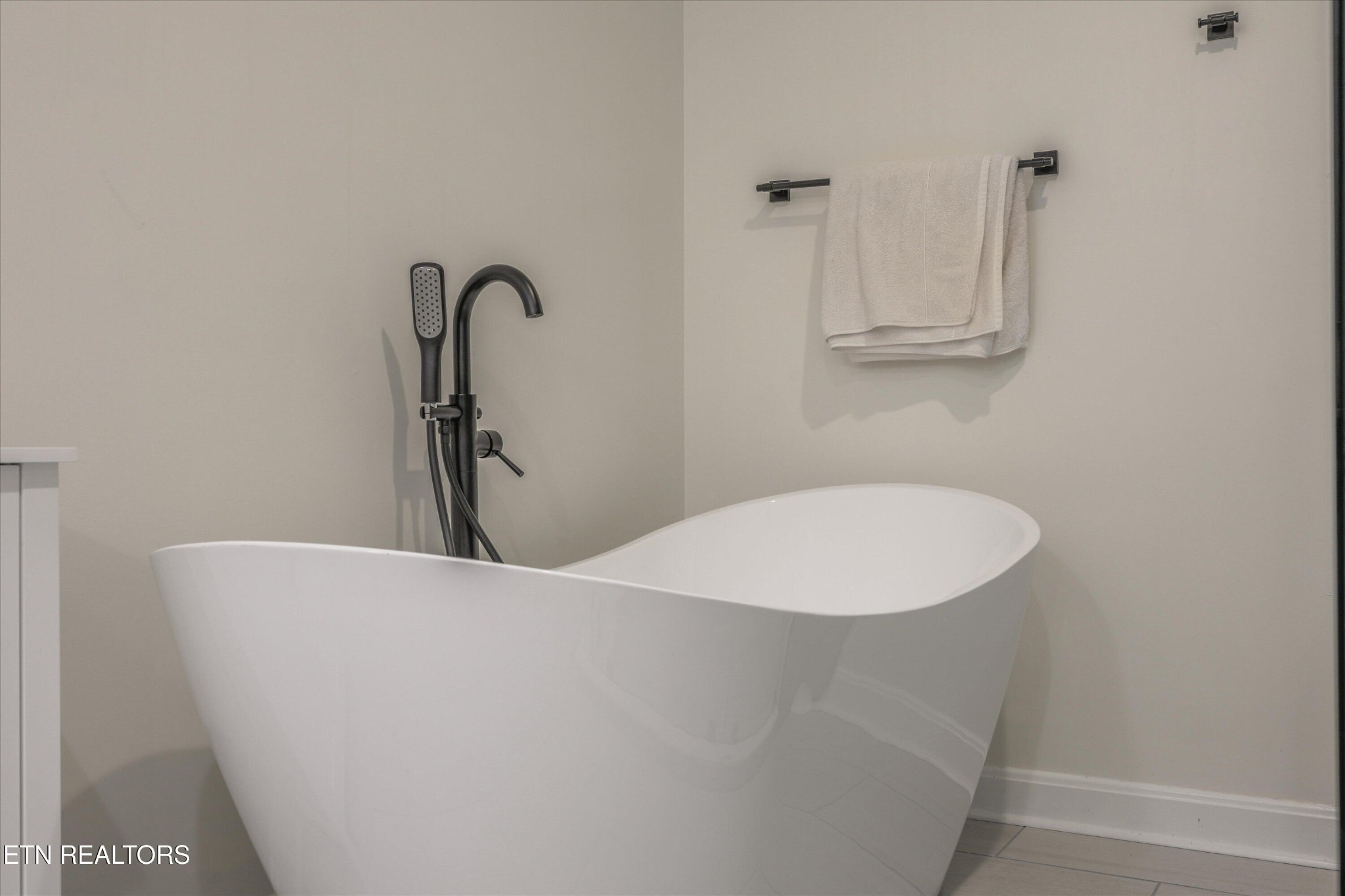 257 Lone Ridge Lane Heiskell, TN 37754 - Photo 34 of 60 a close view of a sink in a bathroom
