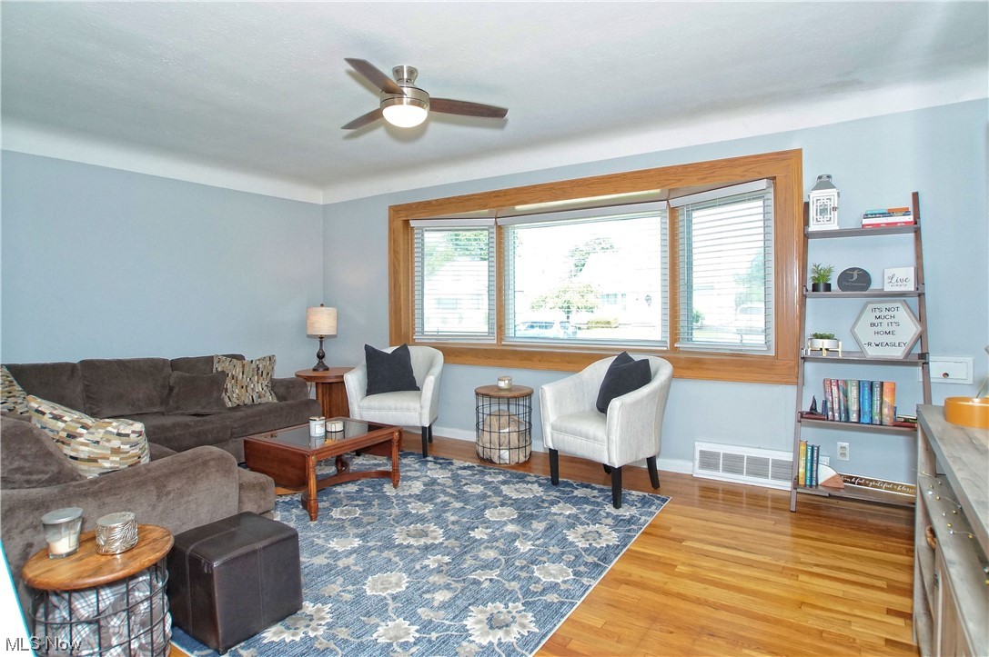 760 Pendley Road Willowick, OH 44095 - Photo 4 of 20