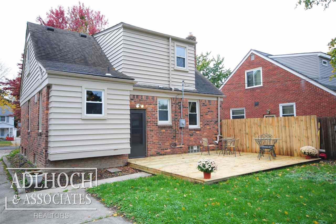 354 Kerby Road Grosse Pointe, MI 48236 - Photo 19 of 19 New deck