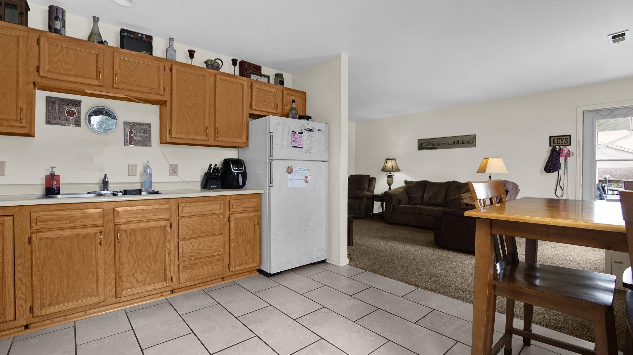 1664 Ridgeview Court Lancaster, OH 43130 - Photo 35 of 45 17-web-or-mls-1674-ridgeview-ct