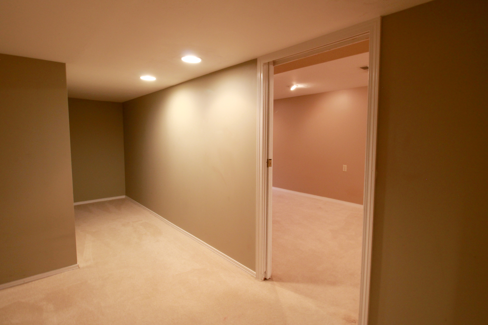 744 Ebbtide Schaumburg, IL 60193 - Photo 18 of 23