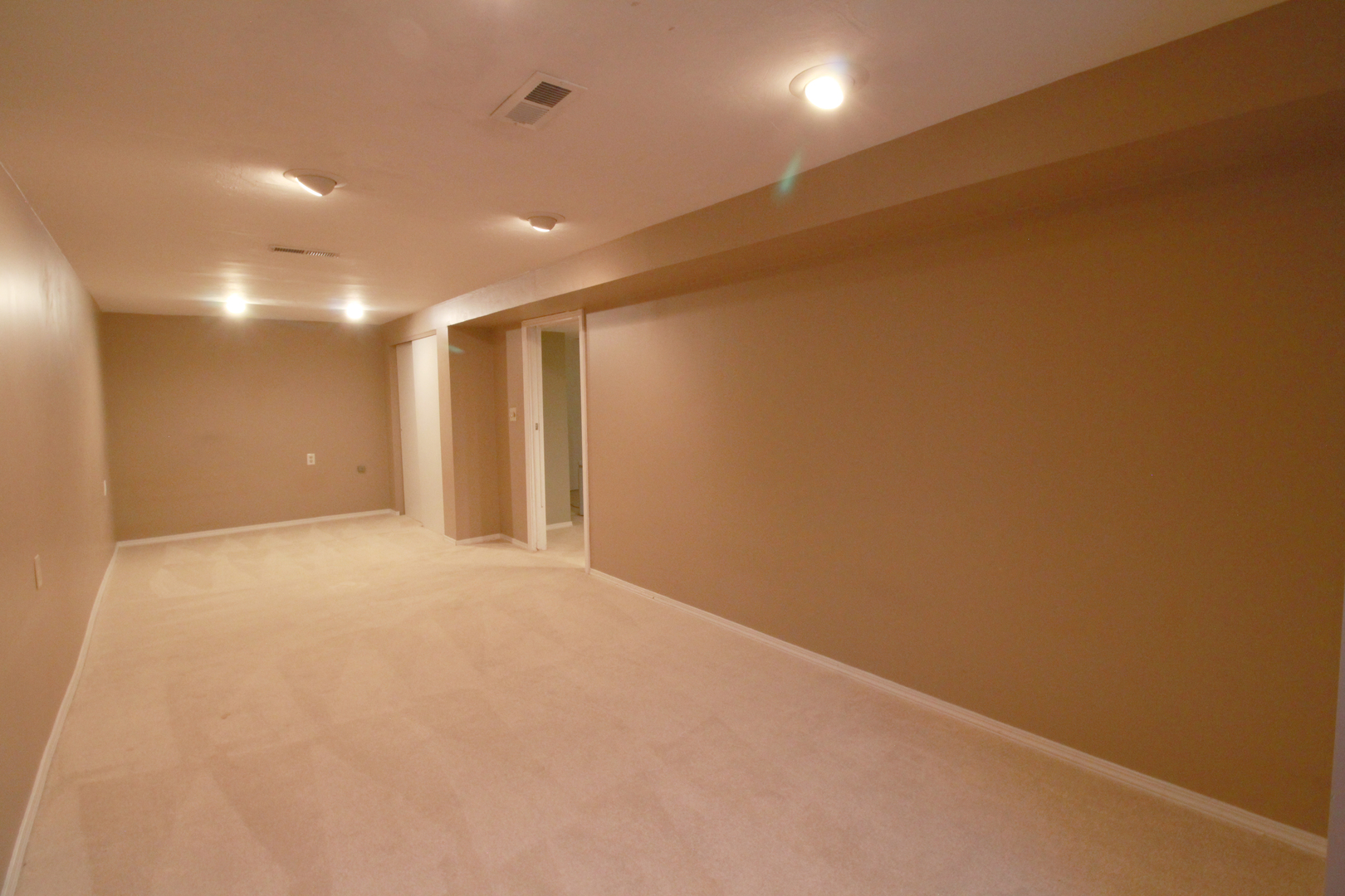 744 Ebbtide Schaumburg, IL 60193 - Photo 20 of 23