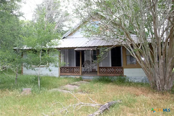 $220,000 | 7887 Pettytown Road, Red Rock, TX 78662