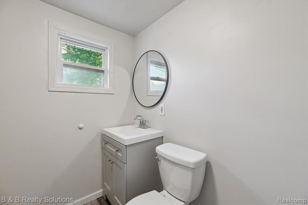 5159 Millis Road North Branch, MI 48461 - Photo 20 of 41