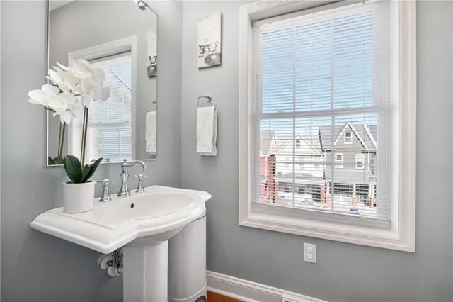 $4,750 | 11 Natchez Street, Pittsburgh, PA 15211