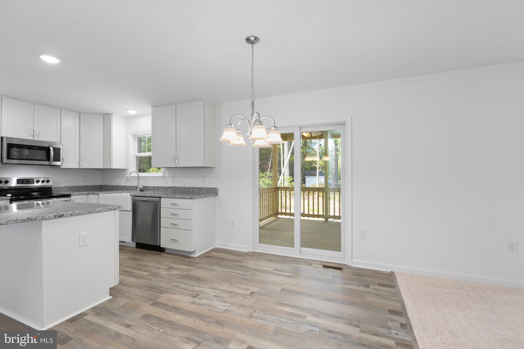 71 Laurel Lane Colonial Beach, VA 22443 - Photo 12 of 42