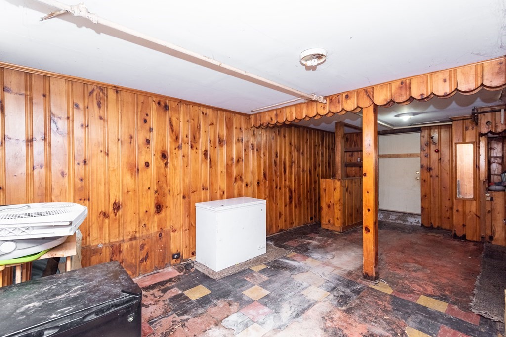 26 Longhill Road Lynn, MA 01904 - Photo 21 of 27 Gallery Image 21
