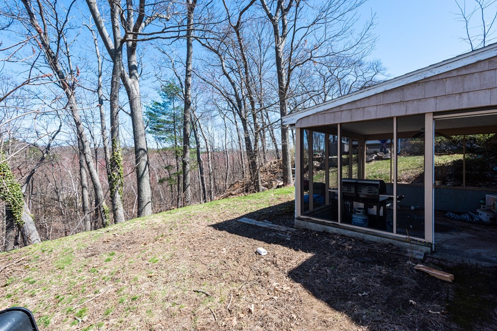 26 Longhill Road Lynn, MA 01904 - Photo 6 of 27 Gallery Image 6