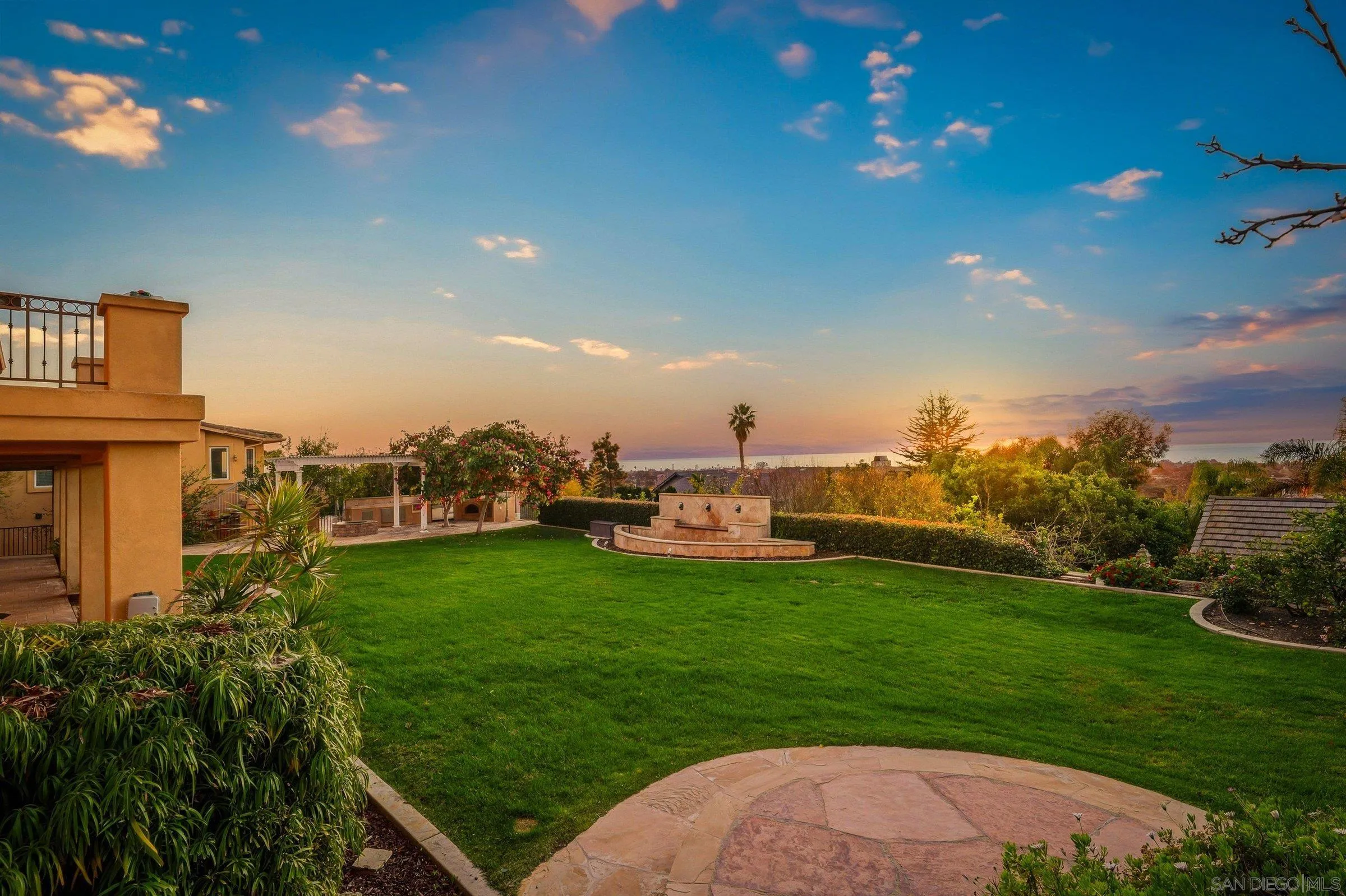1690 Gascony Road Encinitas, CA 92024 - Photo 29 of 43 Gallery Image 29