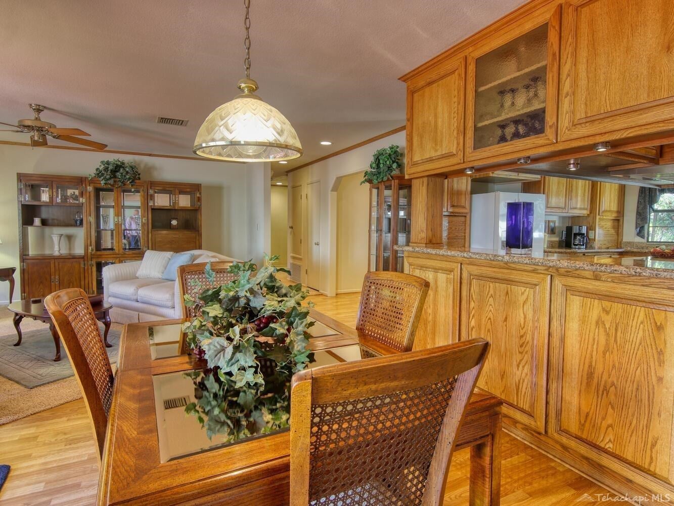 26121 Bear Valley Road Tehachapi, CA 93561 - Photo 21 of 65 Gallery Image 21