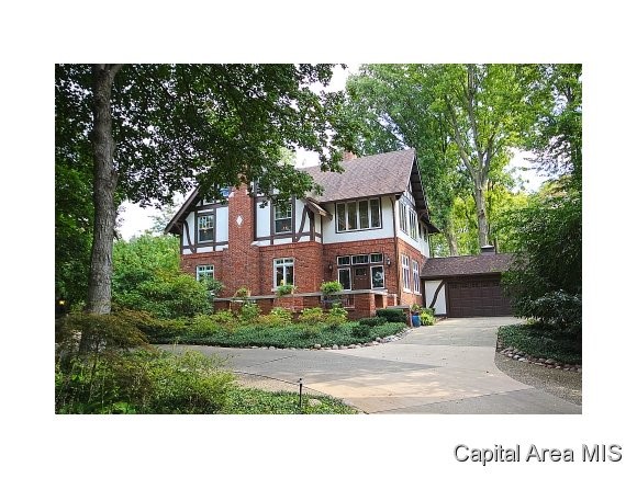 1620 Illini Road Springfield, IL 62704 - Photo 1 of 24