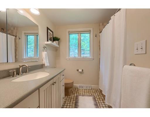 59 Queensland Road Billerica, MA 01862 - Photo 17 of 30 Gallery Image 17